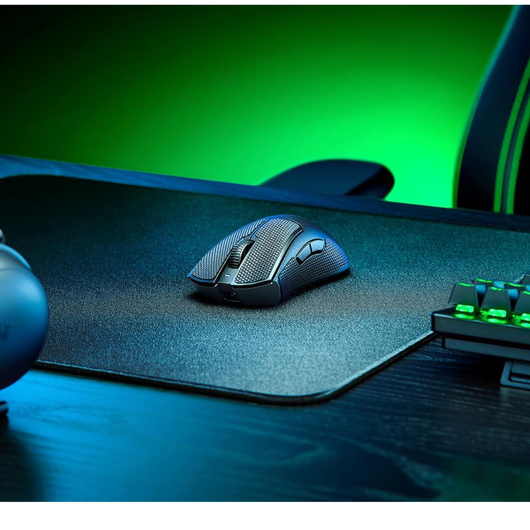 Razer DeathAdder V3 Pro Ultra Lightweight Bluetooth Gaming Mouse