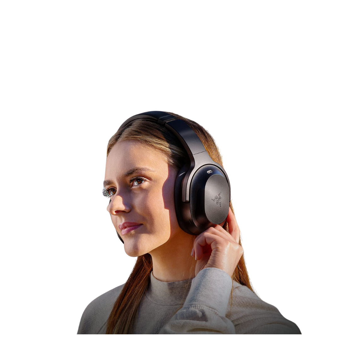 Razer Barracuda Pro Wireless Gaming Headset with THX Spatial Audio, Dual Integrated MEMS Microphone, 40 Hour Battery Life