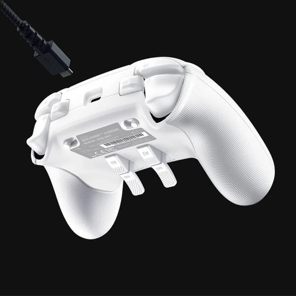 Razer Wolverine V2 Chroma Gamepad For Xbox Series (White)